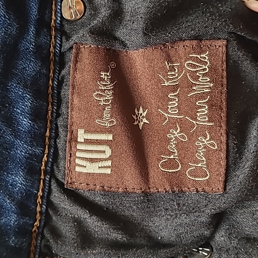 Kut From The Kloth Kick Flare Capri Dark Blue Jean Stretch Womens Size 10 - Picture 14 of 14